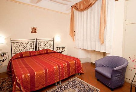 B&B Piccolo Hotel コルトーナ エクステリア 写真