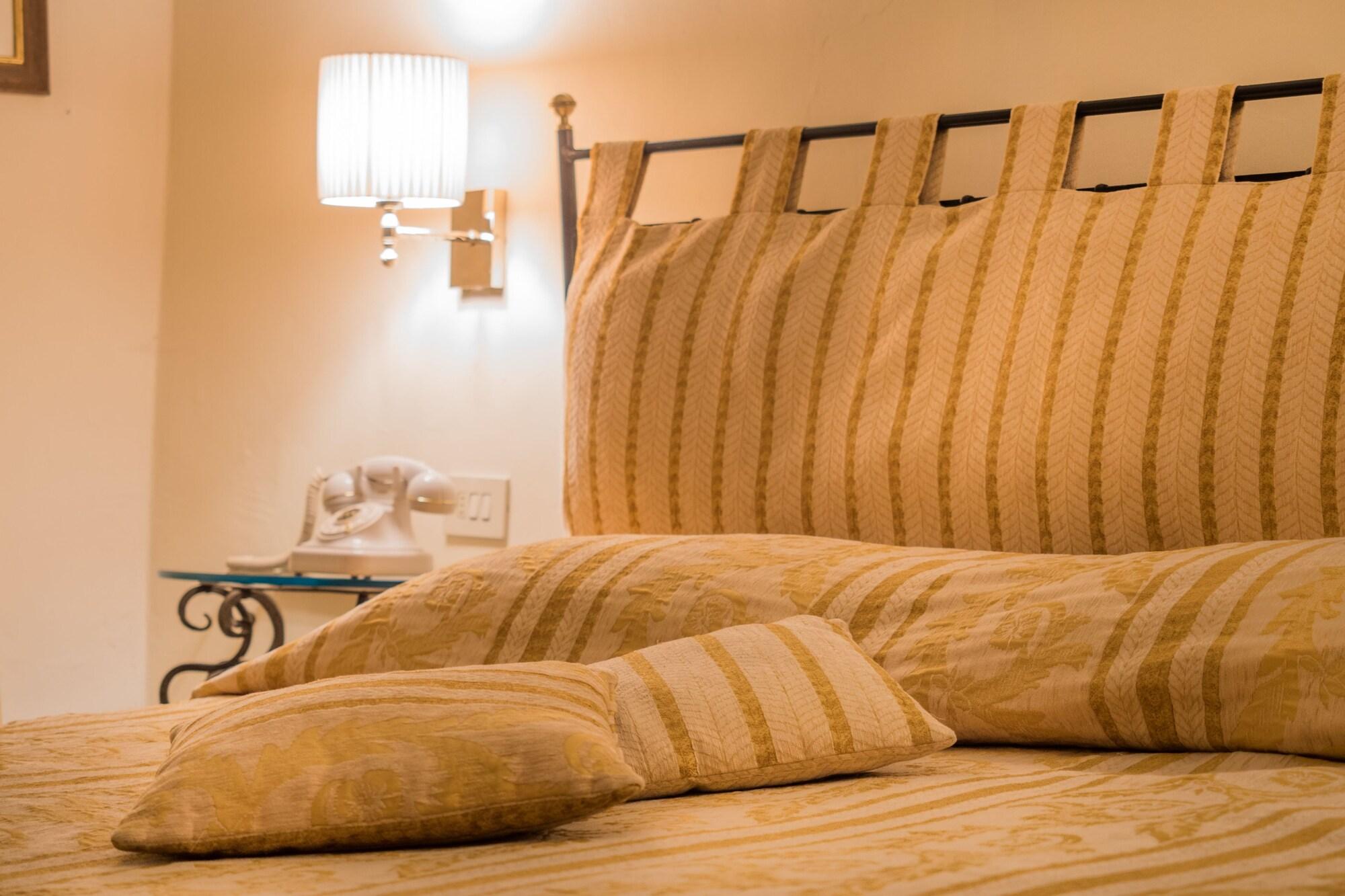 B&B Piccolo Hotel コルトーナ エクステリア 写真