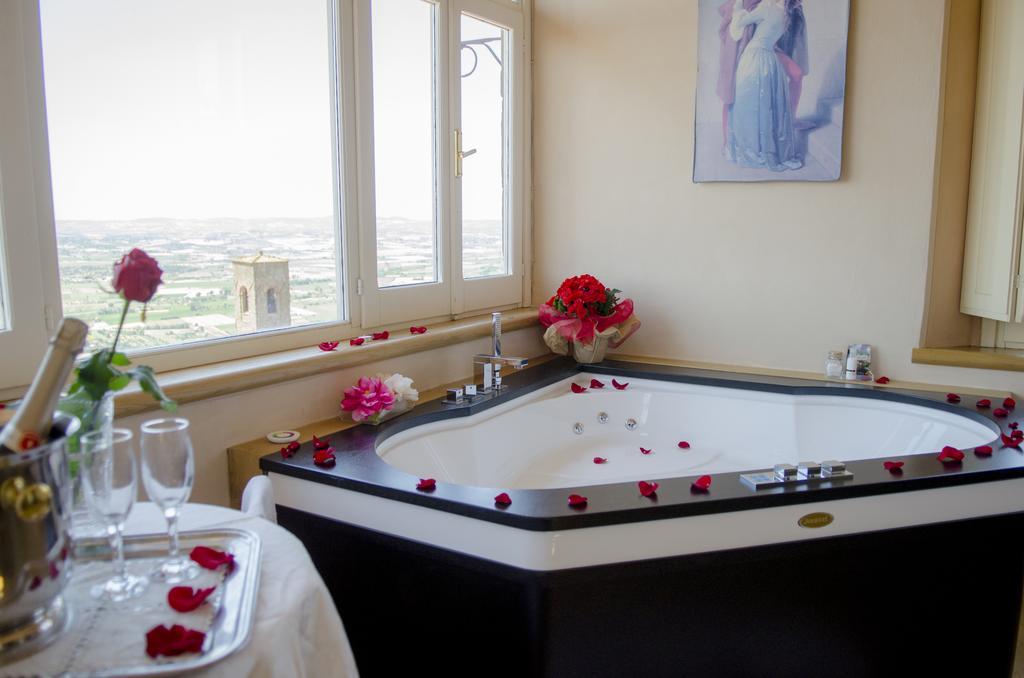 B&B Piccolo Hotel コルトーナ エクステリア 写真